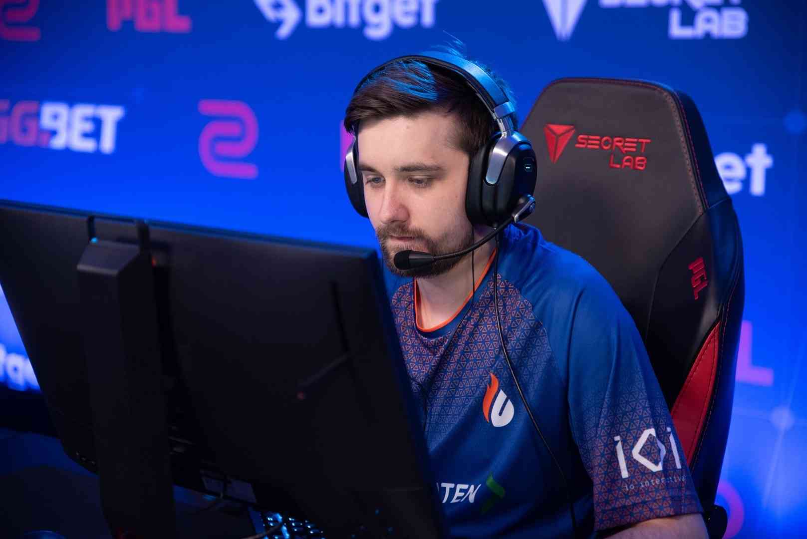 Rasmus "HooXi" Nielsen competes with the Copenhagen Flames during the PGL Stockholm Major 2021
