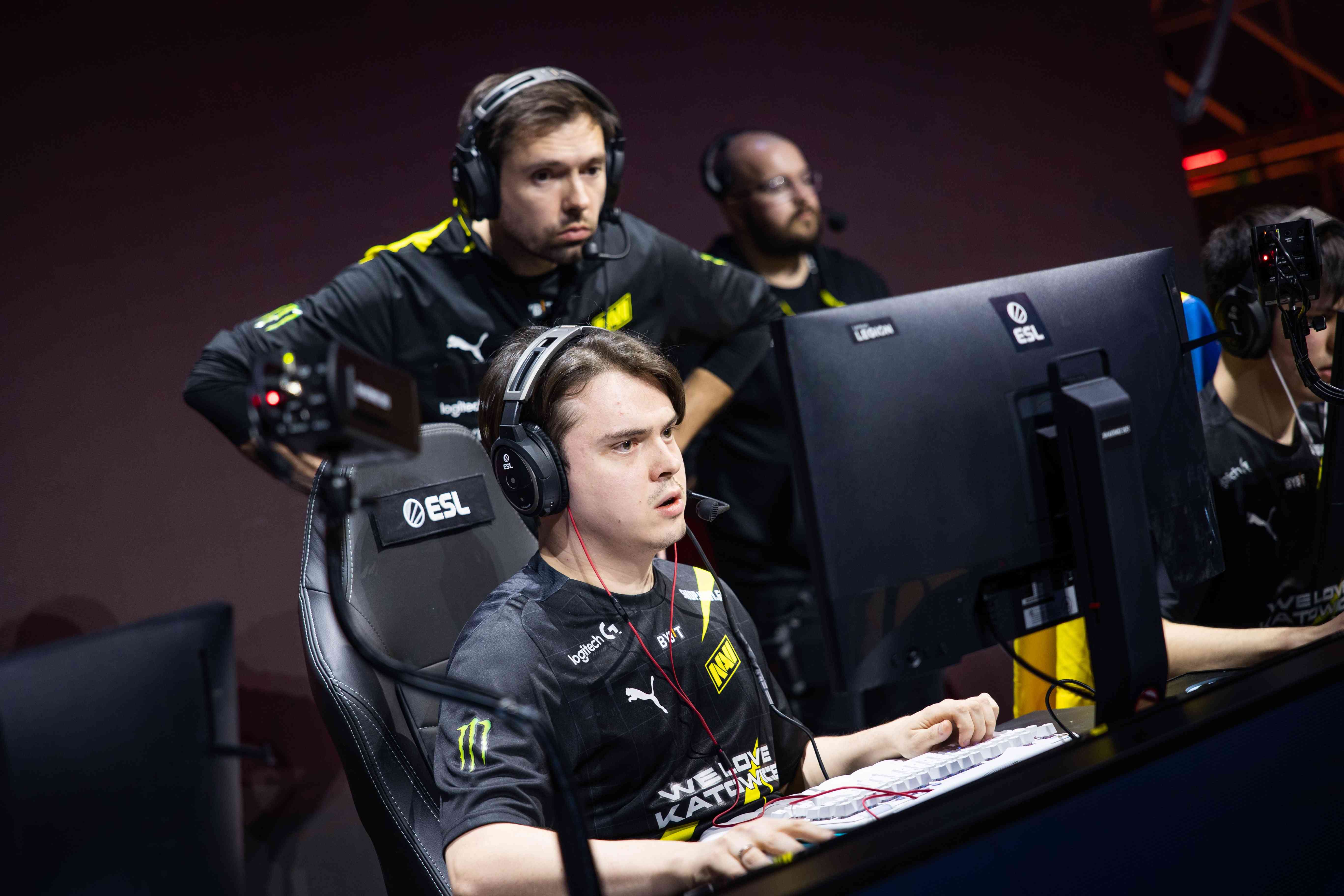 B1ad3’s continued contributions to NAVI’s winning culture cannot be understated, and will be necessary for their new roster to perform (Image Credits: ESL | Adela Sznajder)