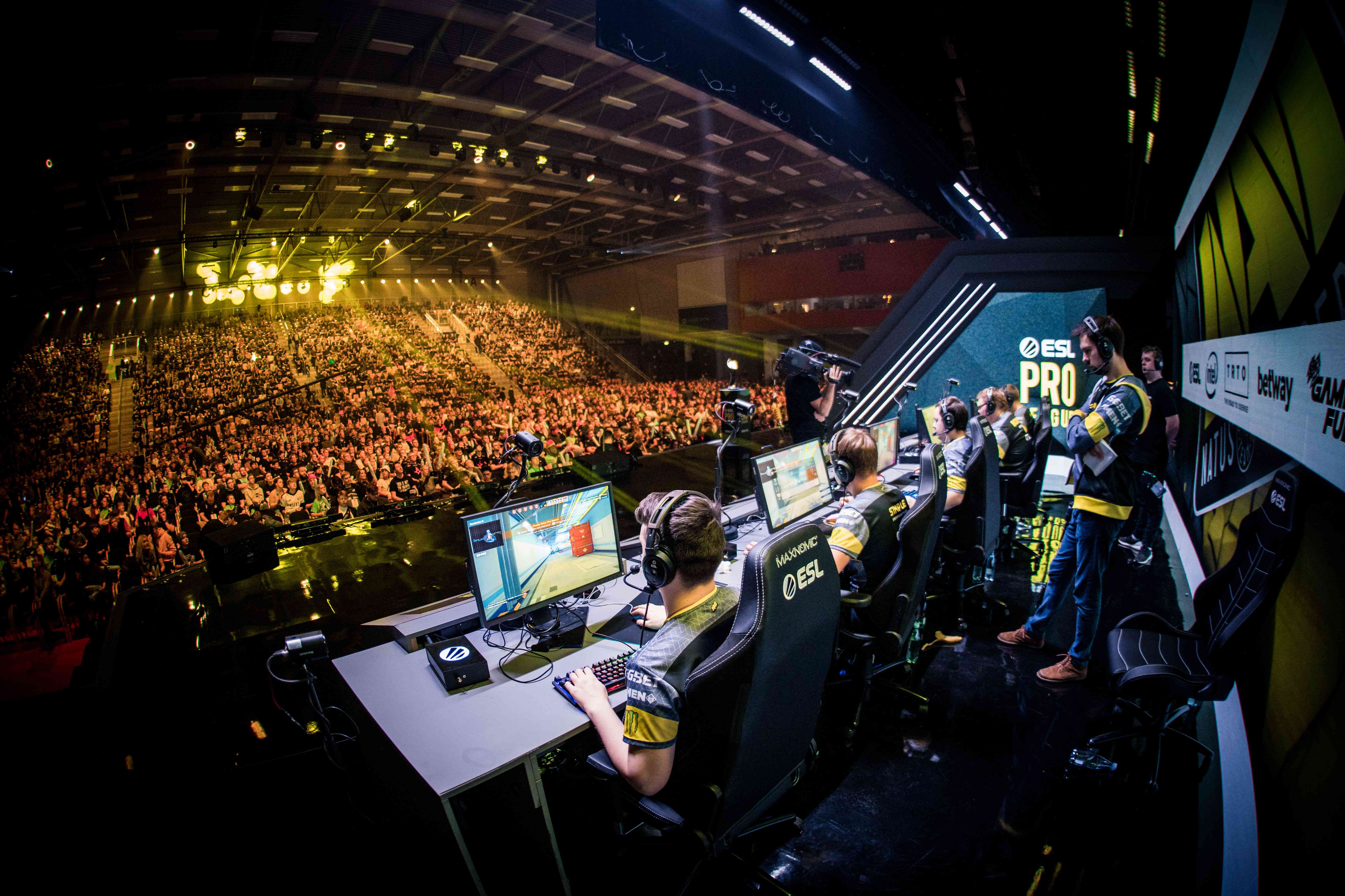 NAVI remained a threat even in the second half of 2019, but results failed to match expectations (Image Credits: ESL | Helena Kristiansson)