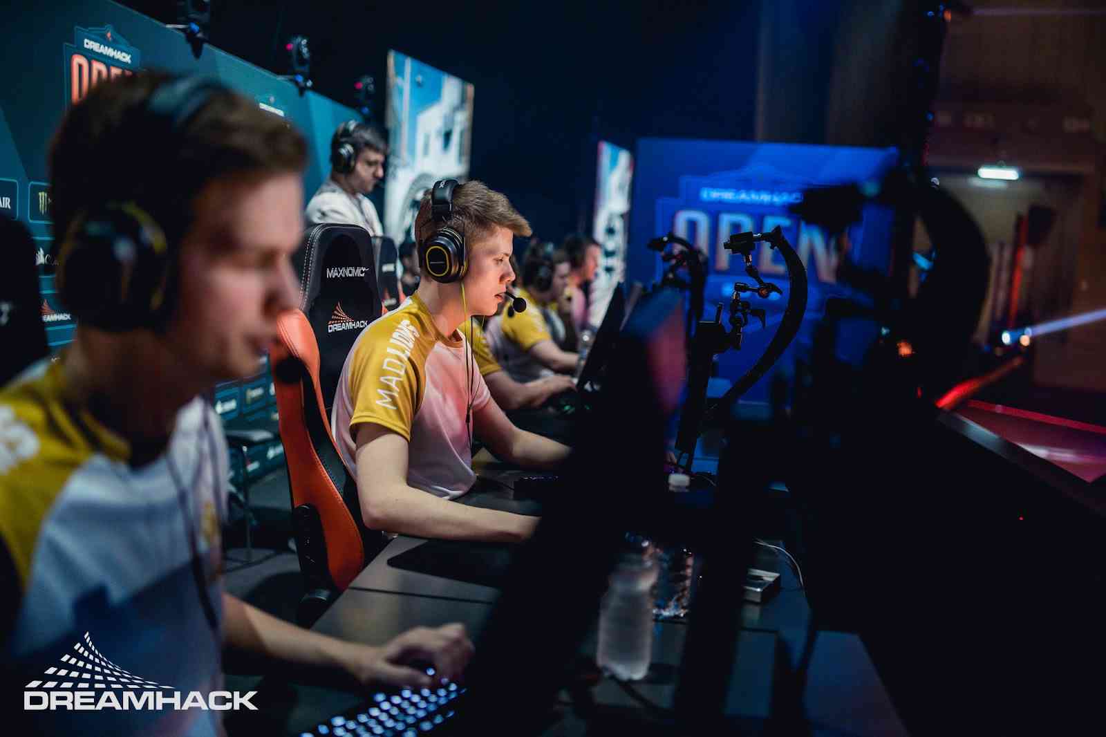 MAD Lions compete at DreamHack