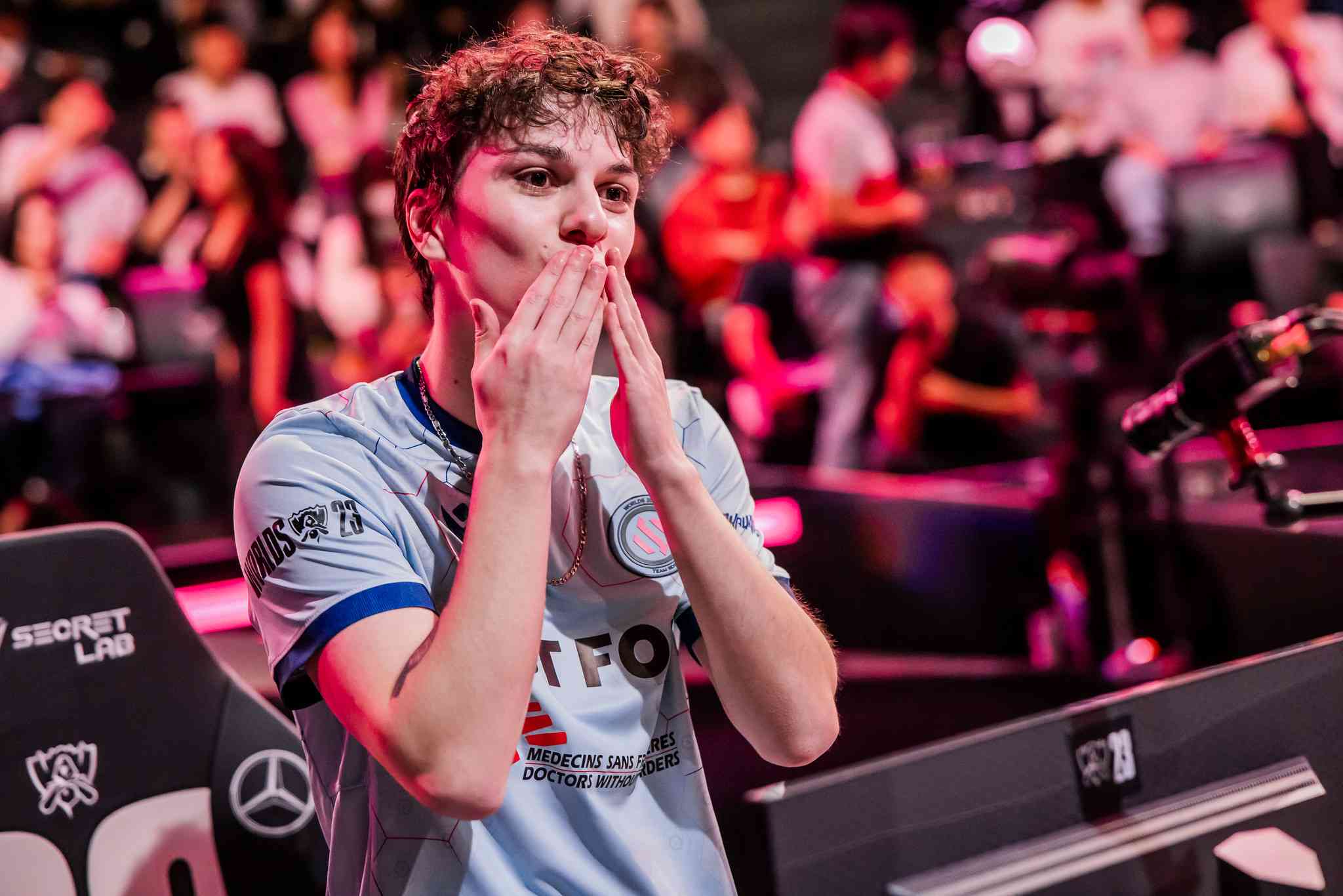 Adam "Adam" Maanane sends kisses to the crowd (Image Credits: Colin Young-Wolff/Riot Games)