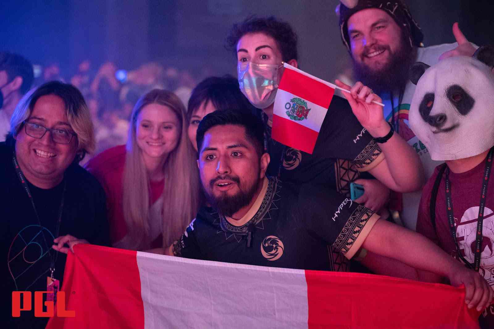 Beastcoast fans hold up flags to cheer on the team in the audience at the PGL Arlington Major 2022