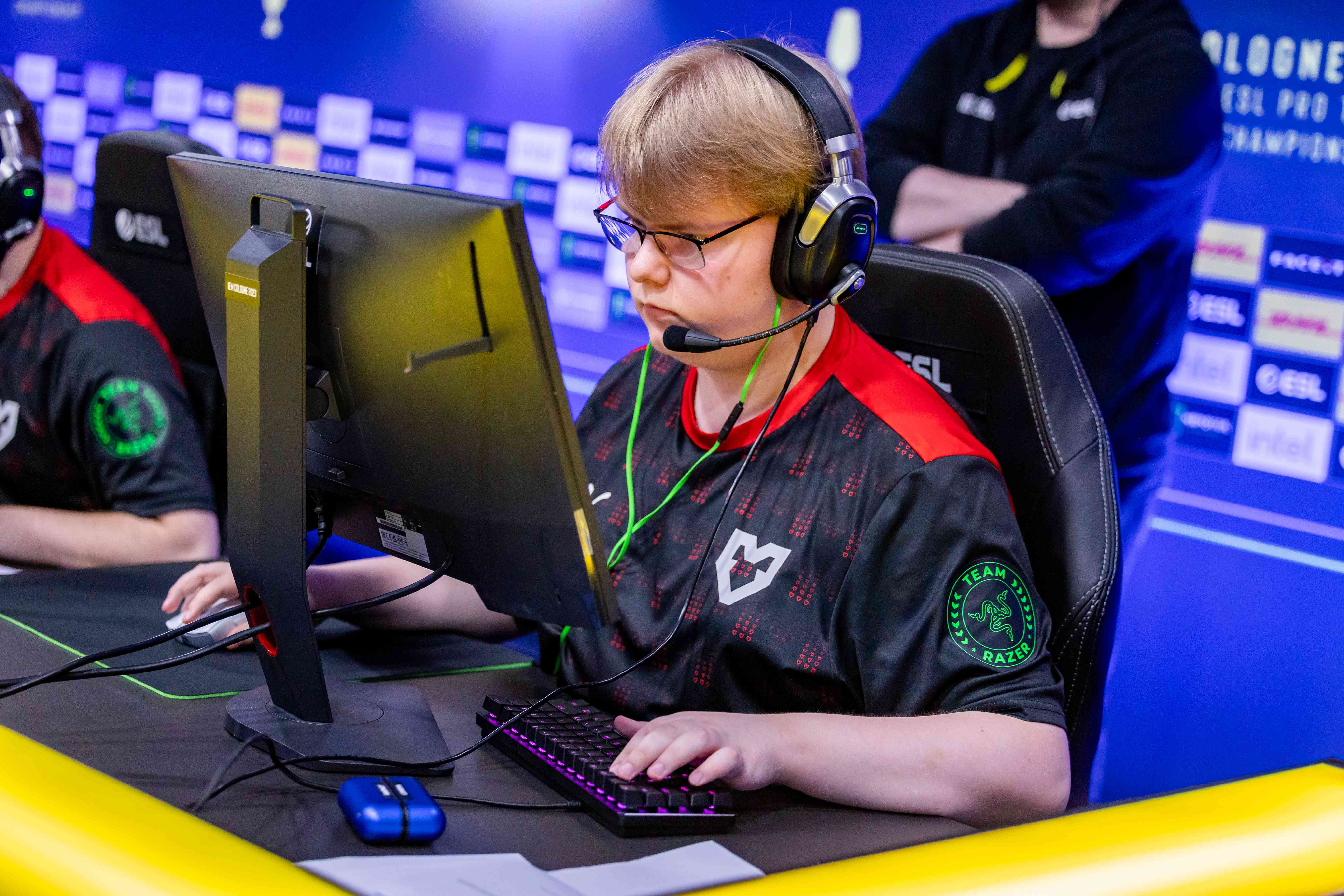 16-year-old Jimpphat stumbled in his first Big Event appearance (Image Credits: ESL, Stephanie Lindgren)