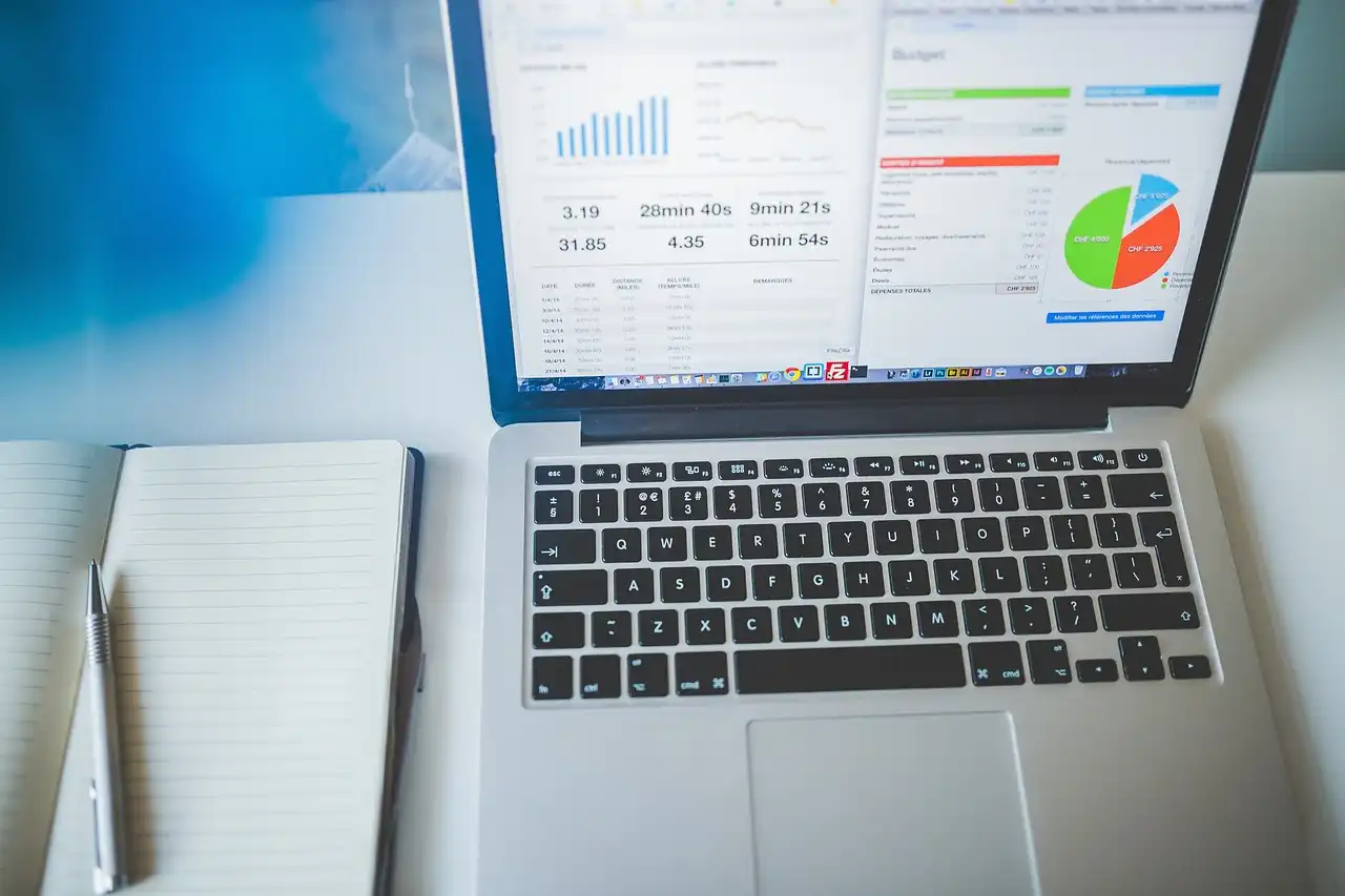 Simple concept image for The Data Analytics Insight Brief