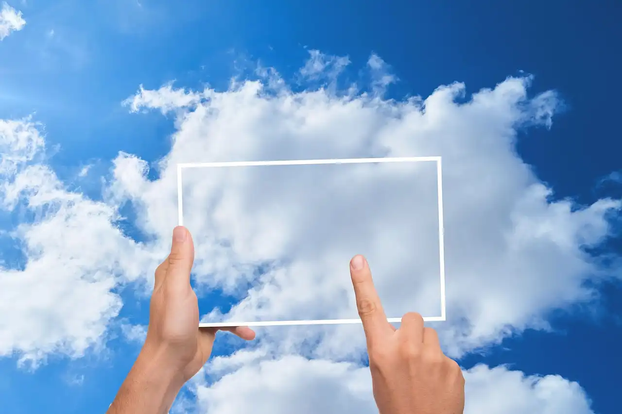 Simple concept image for The Multi-Cloud Strategy Risk Review