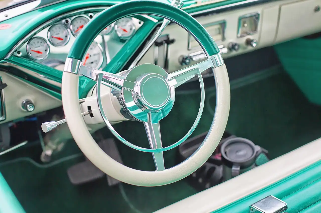 Why Enterprise Leaders Are Trading Massive Frontier Models for Precision SLMs
