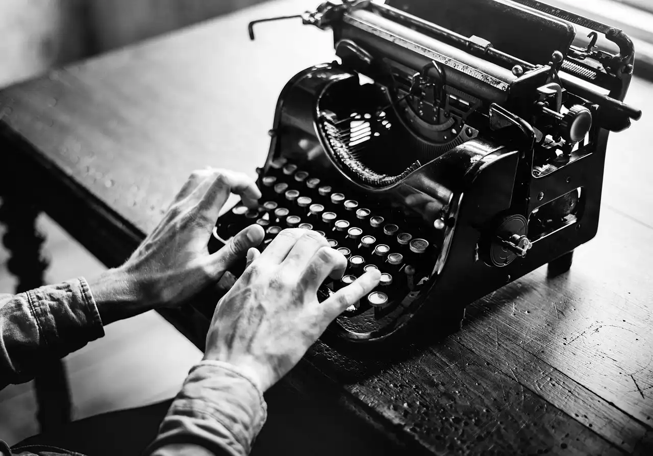 Architecting the Zero Prompt Interface