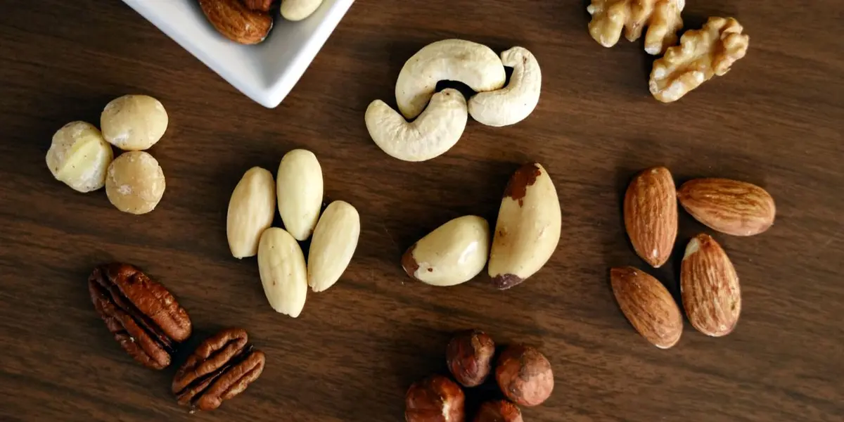 Chocolate bar loaded with whole almonds, cashews, walnuts and pistachios