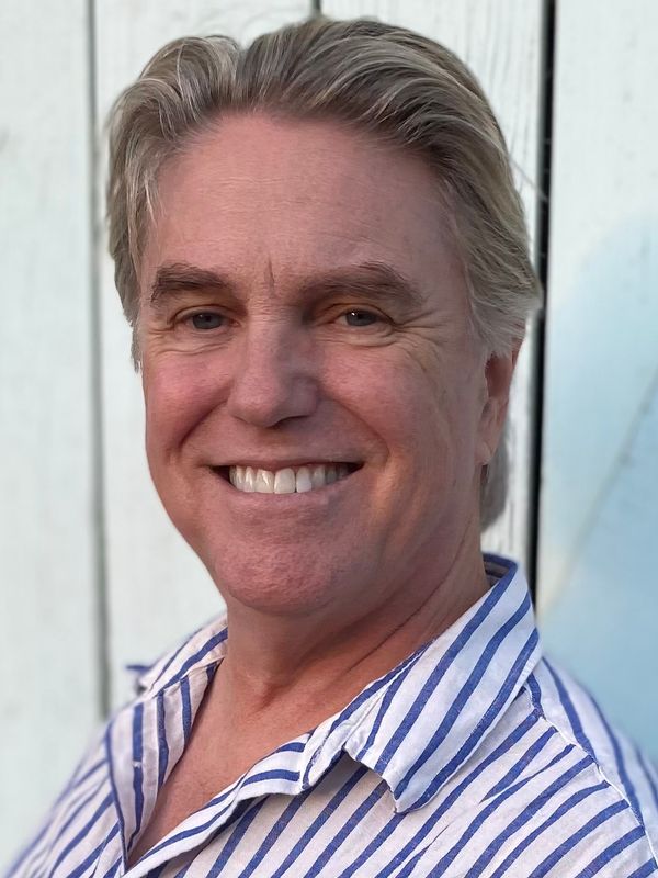 Robert Hicks