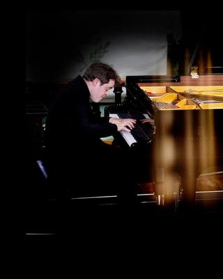 Pianist Benjamin Grosvenor