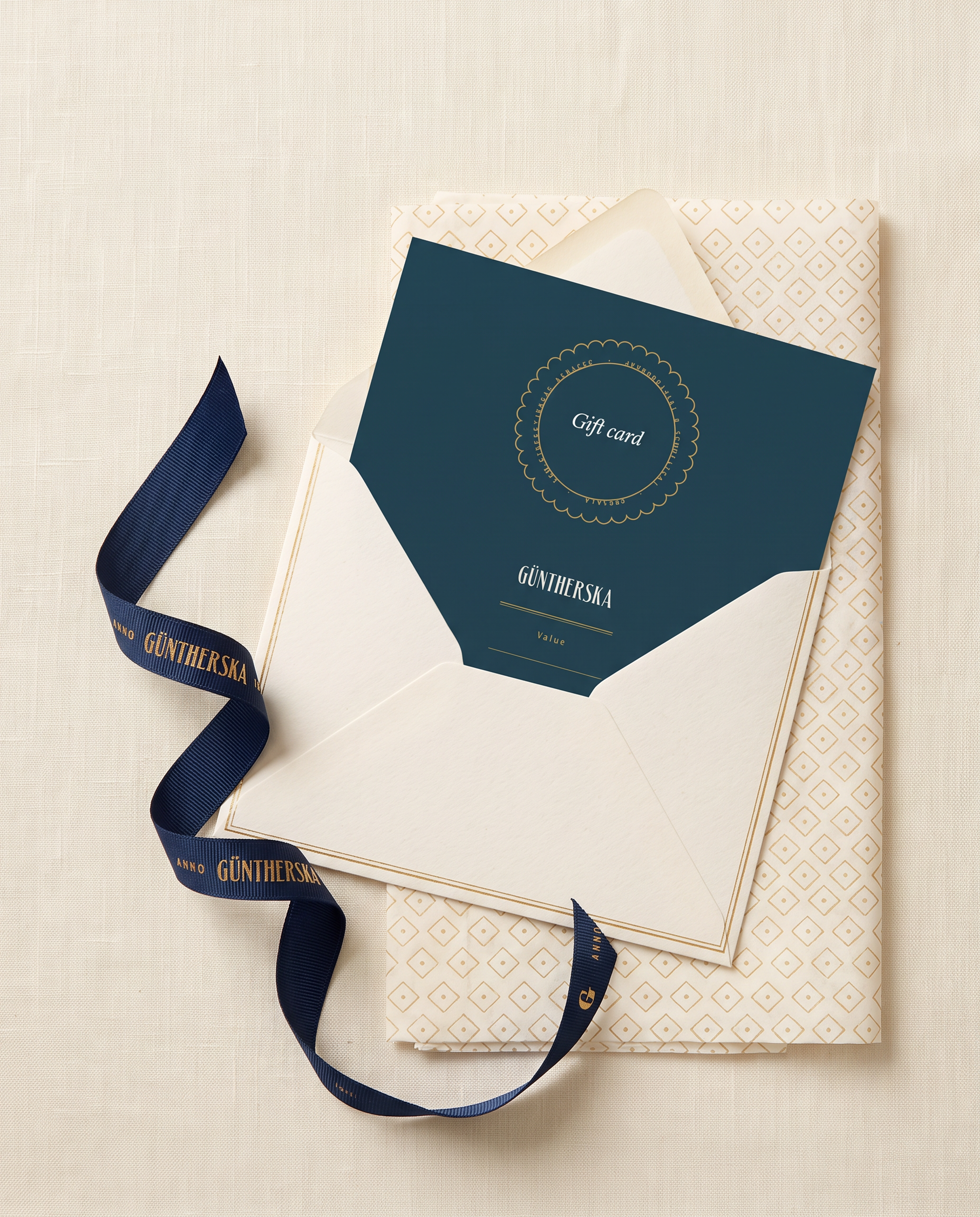 Güntherska: gift card, envelope and ribbon