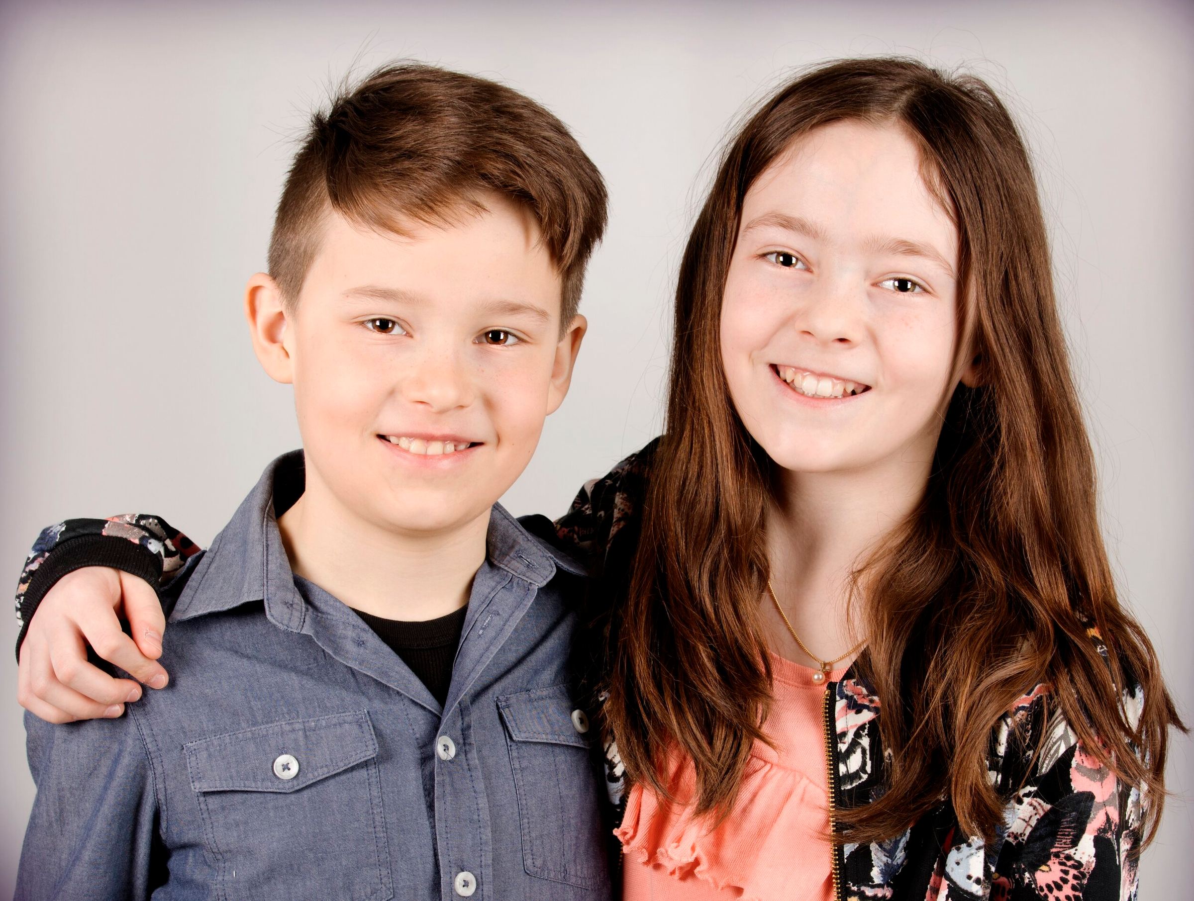 Familjeporträtt i studio