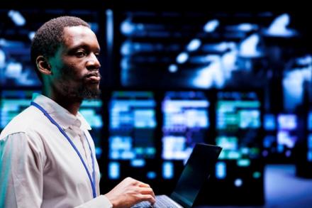 Couverture de Solutions de calcul et Simulation Quantique, multi-constructeurs : matériels, logiciels et prestations associées.