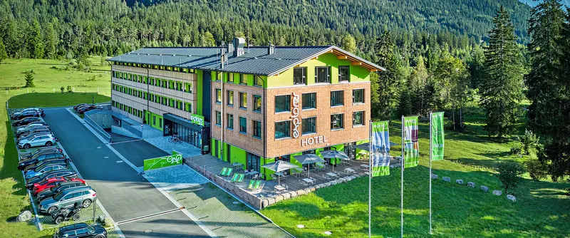 Explorer Hotels