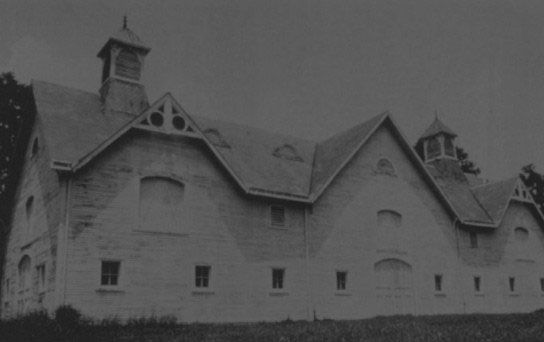 Belle Meade carriage house and stables