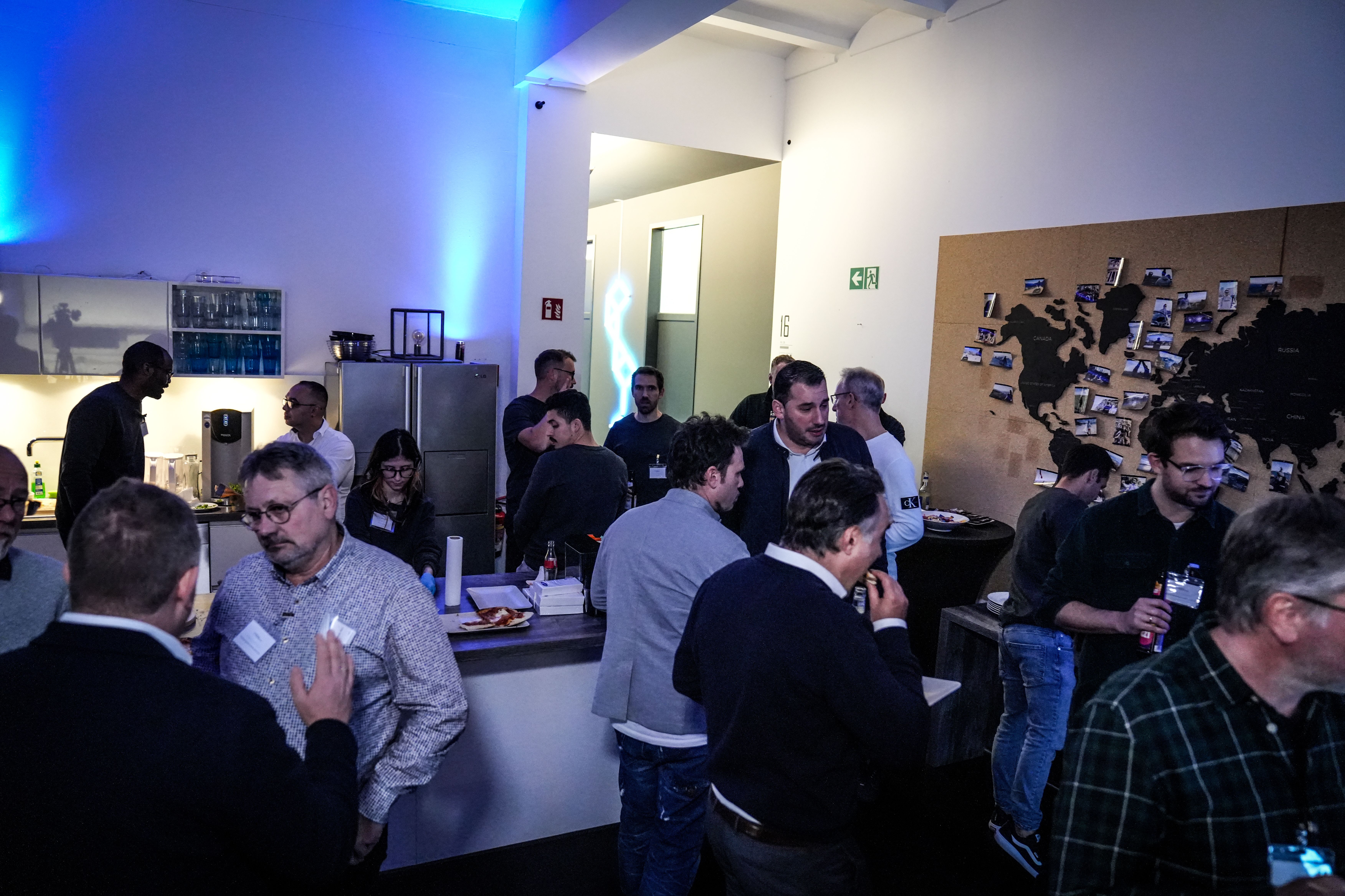 fleetster Reloaded guests networking during the event