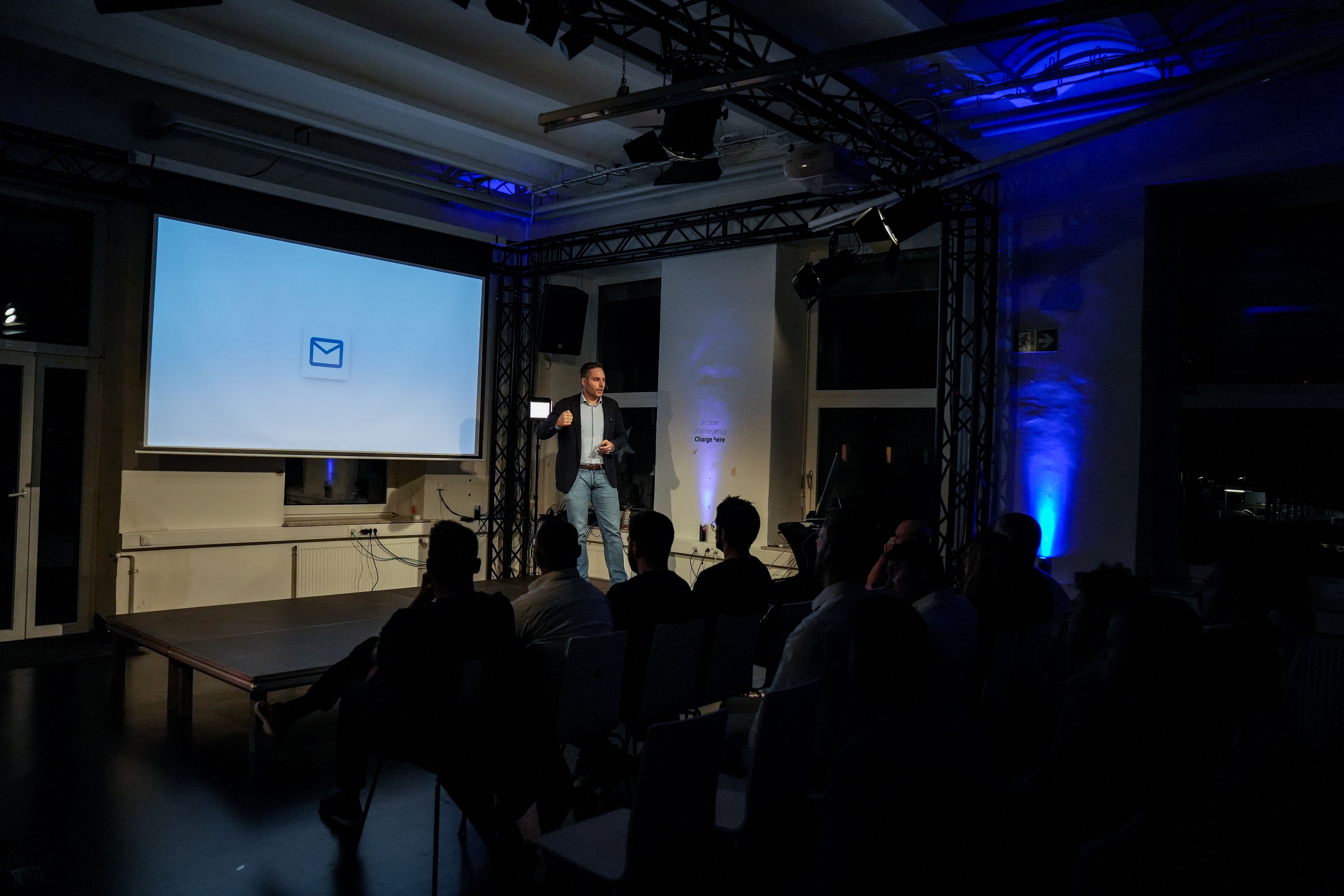 Tim Ruhoff gives the opening speech