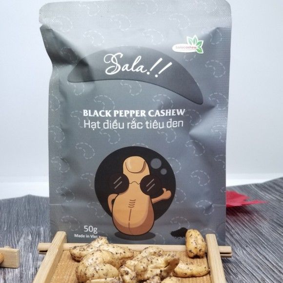 Black pepper cashews