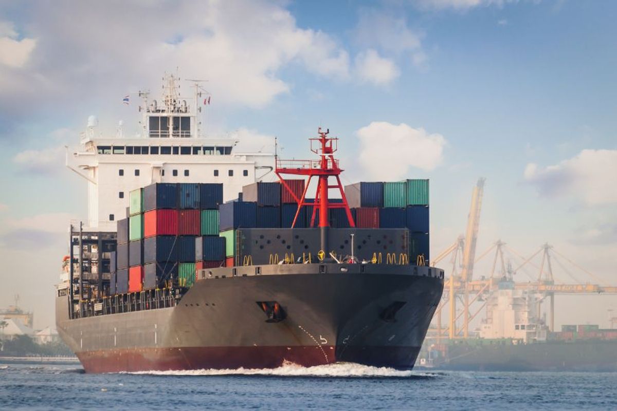 Shipping Routes and Ports of Export