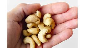 How many calories are in a handful of cashews? How to eat cashews to get enough calories