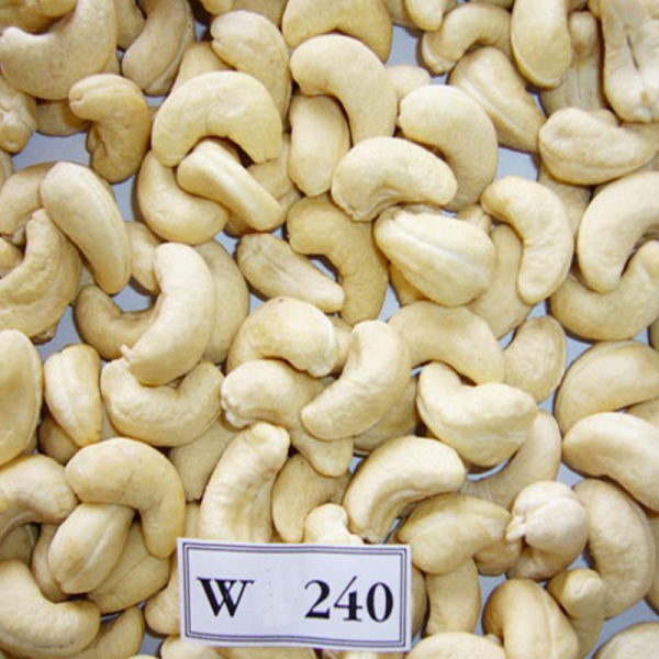 Raw Cashews – W240