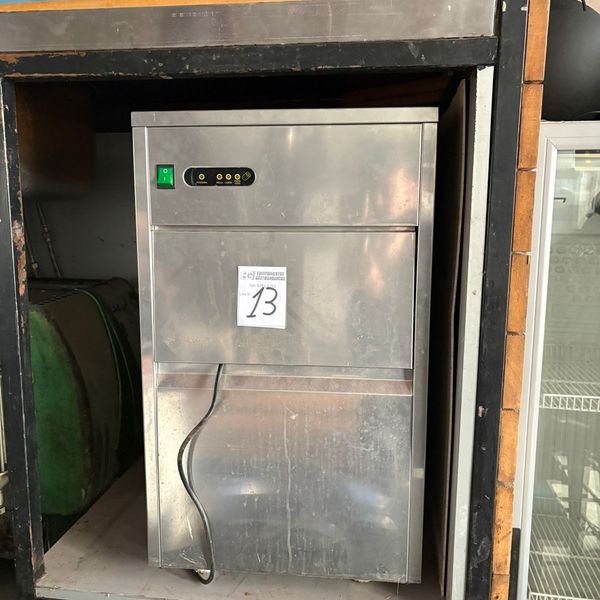 Lote 44