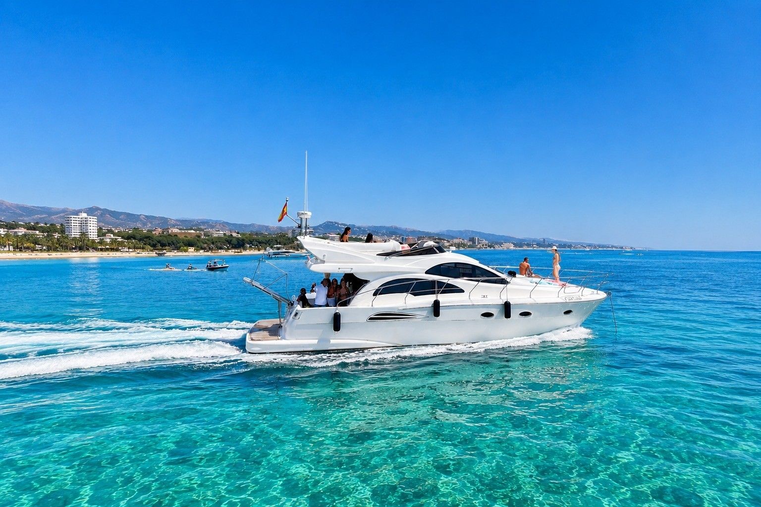 Astondoa ZOA — yacht charter in Puerto Banús and Sotogrande · photo 3