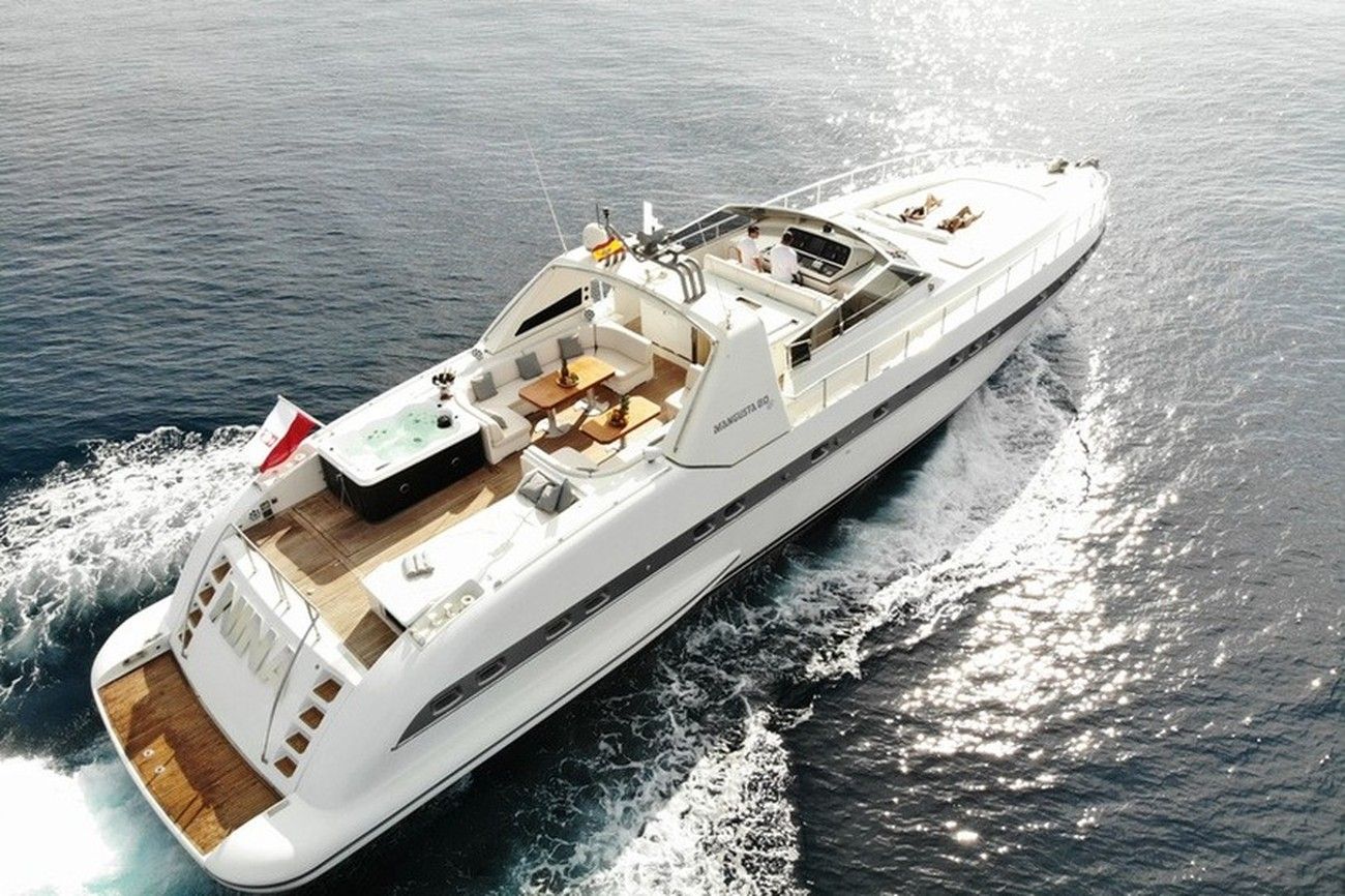 Mangusta 80 — yacht charter in Puerto Banús and Sotogrande · photo 2