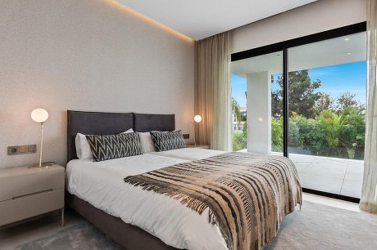 Villa Nueva Andalucía Signature — luxury villa for rent in Marbella, Marbella Golden Mile · photo 6
