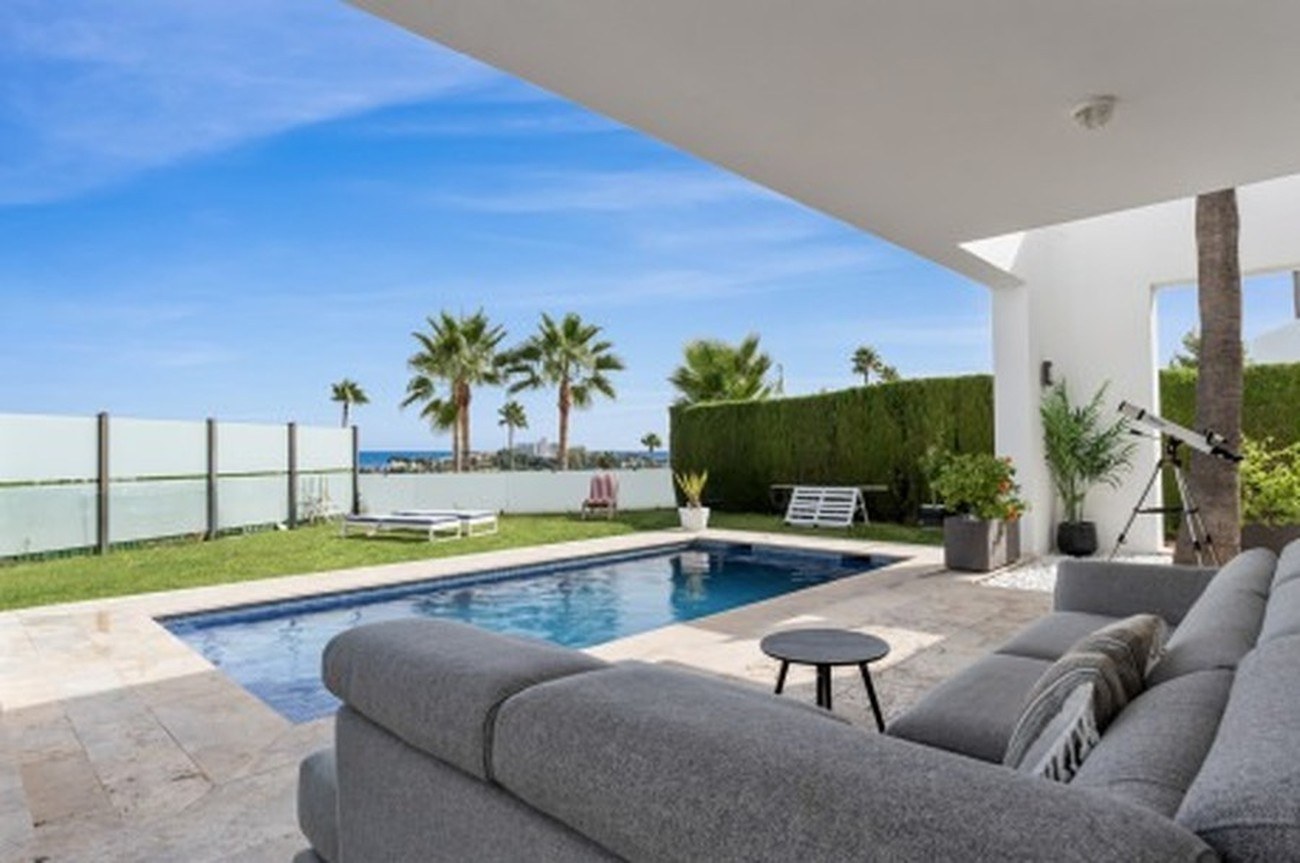 Atalaya Fairways Atalaya Fairways — luxury villa for rent in Marbella, Marbella Golden Mile · photo 2