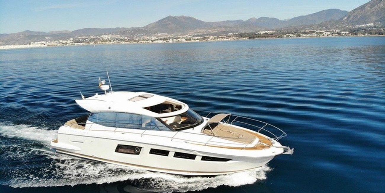 La Brisa — Prestige 50 — yacht charter in Puerto Banús and Sotogrande · photo 1