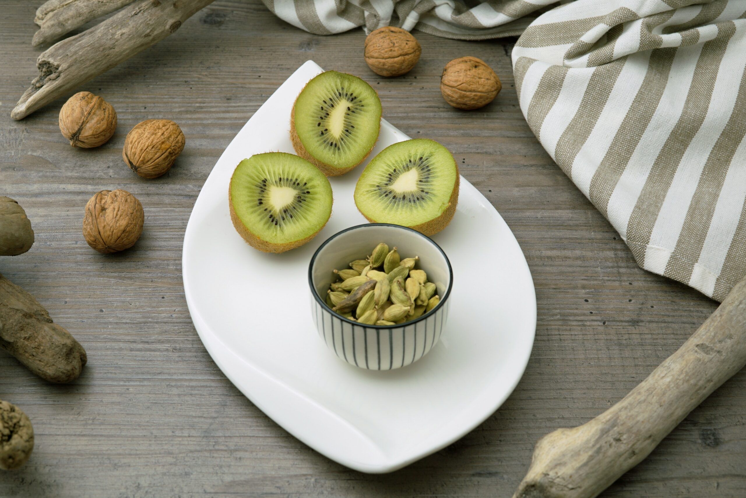 Estoy estreñido porque kiwi no he comido