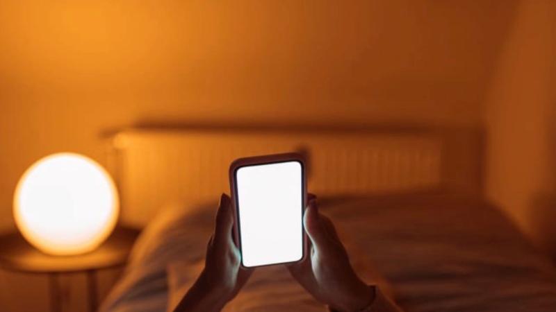 No dormir engorda: así afecta el sueño al metabolismo de las grasas y al sobrepeso