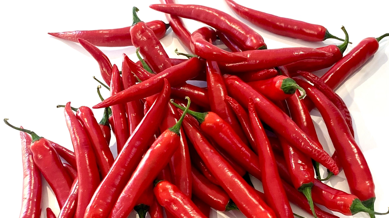 ¿Por qué los chiles te ponen la lengua al rojo vivo?