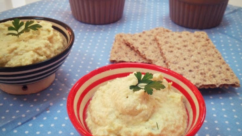 Receta de dip o paté de alcachofas