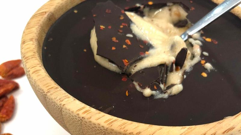 ¡Helado de chocolate negro con chile!