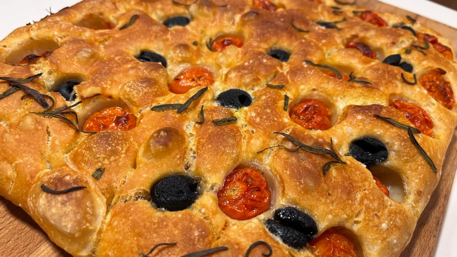 Hacer una focaccia es fácil si sabes cómo