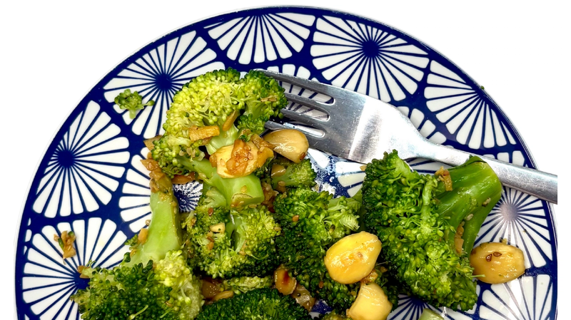 Brócoli con C de cítrico, de crunchy y de ¡cosa más rica!
