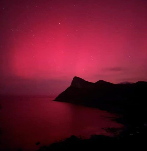 Aurora Australis: A Rare Light Show Graces South Africa's Skies