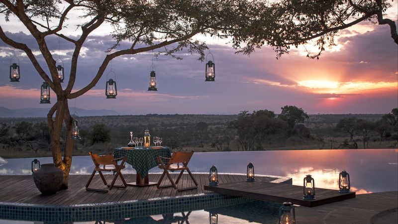 Bush dinnner in Serengeti