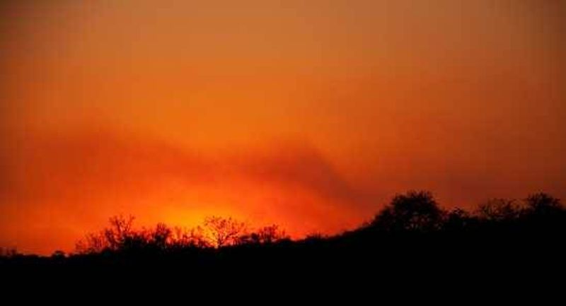 Sunset over Londolozi