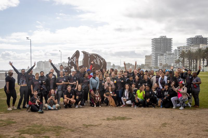 Rhino Africa organise une marche pour récolter des fonds pour les rhinocéros