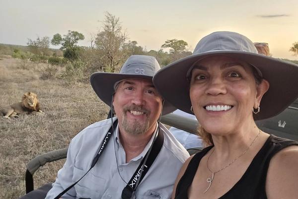 L’aventure africaine de Suha et Steve Zehl