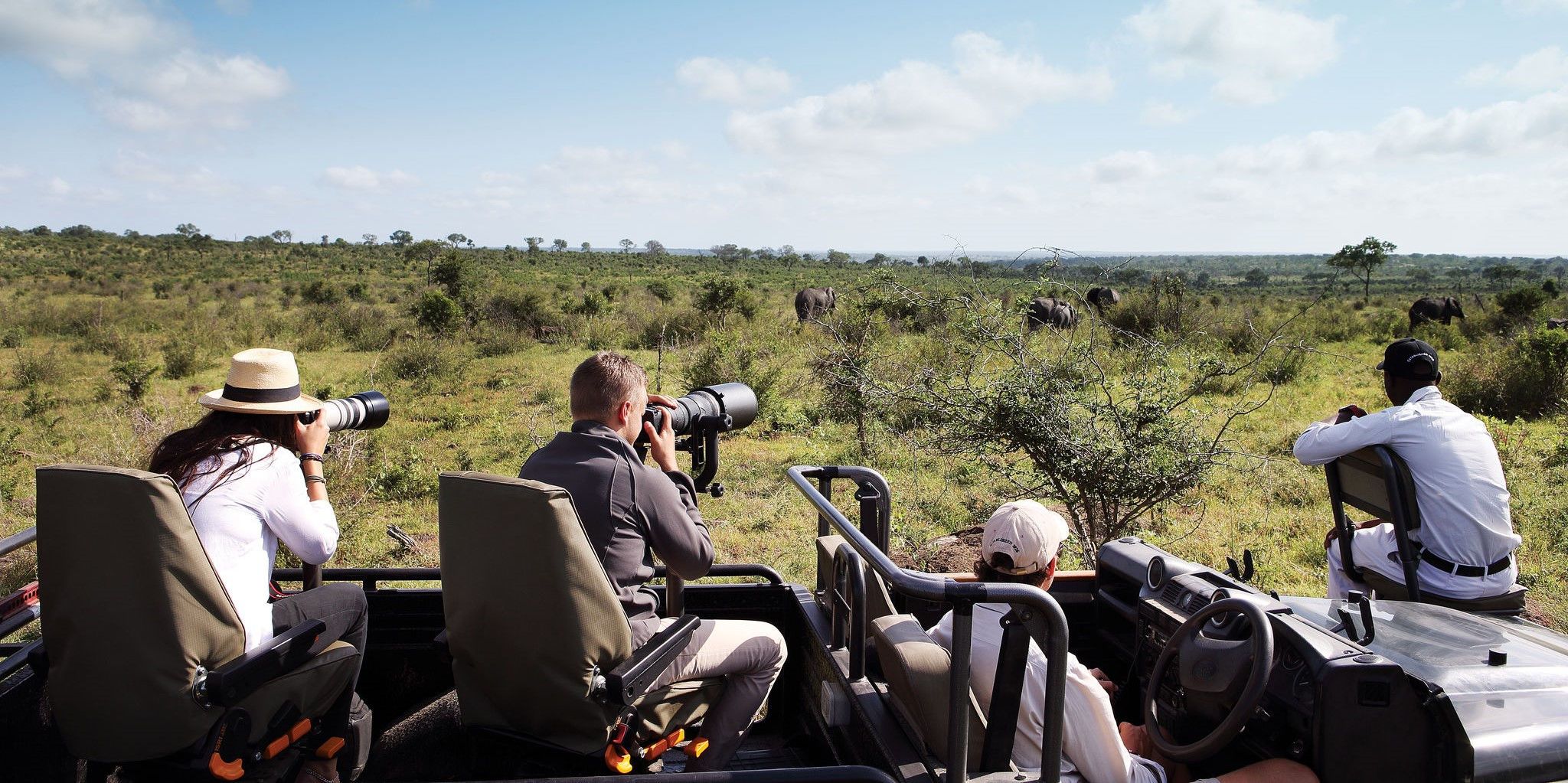 Distintos tipos de safari en África  | ¿Cuál se adapta mejor a ti?