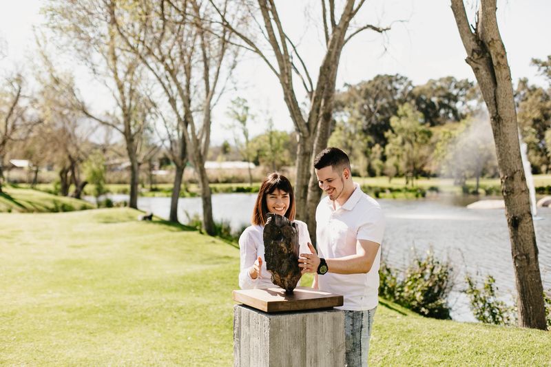The singing stones of Spier