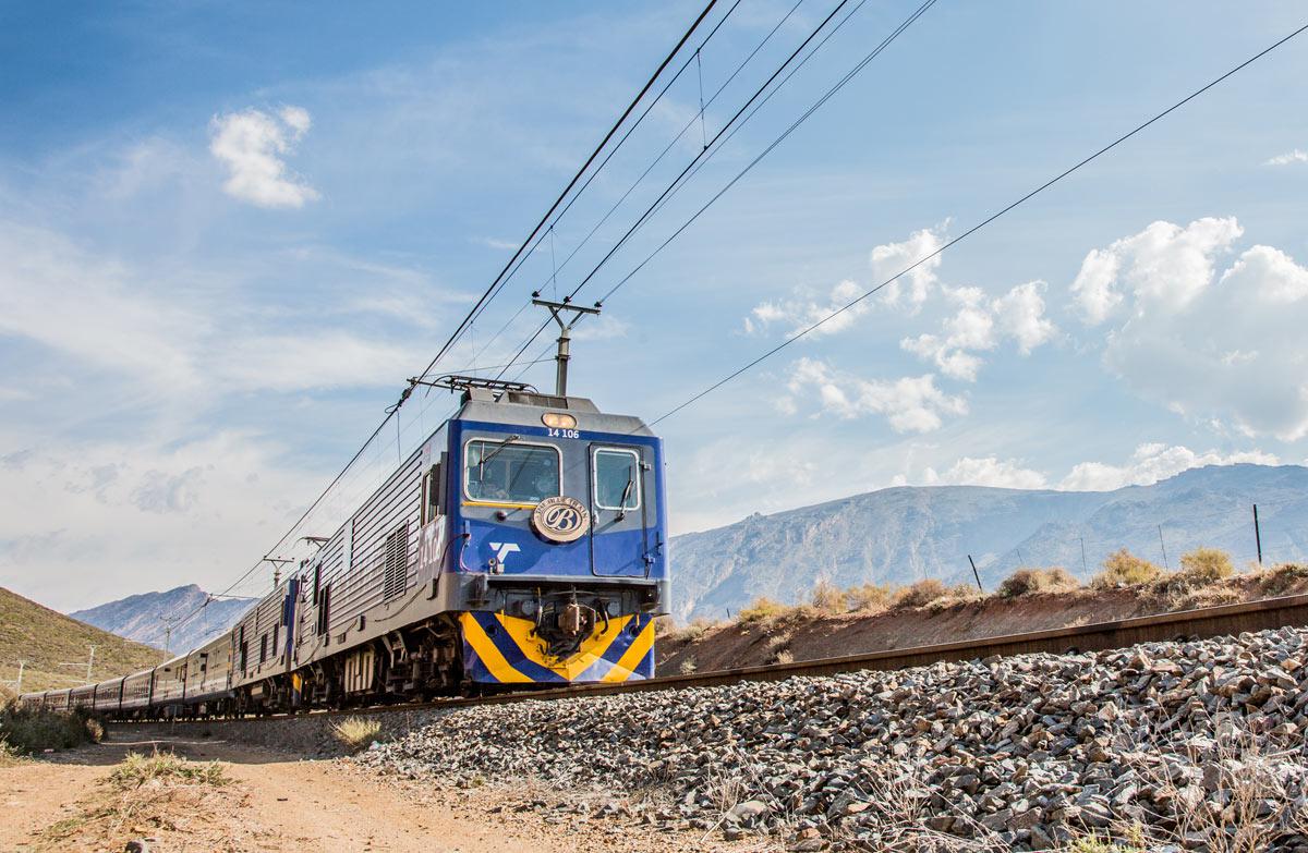 Viaje a bordo de um trem de luxo pela África
