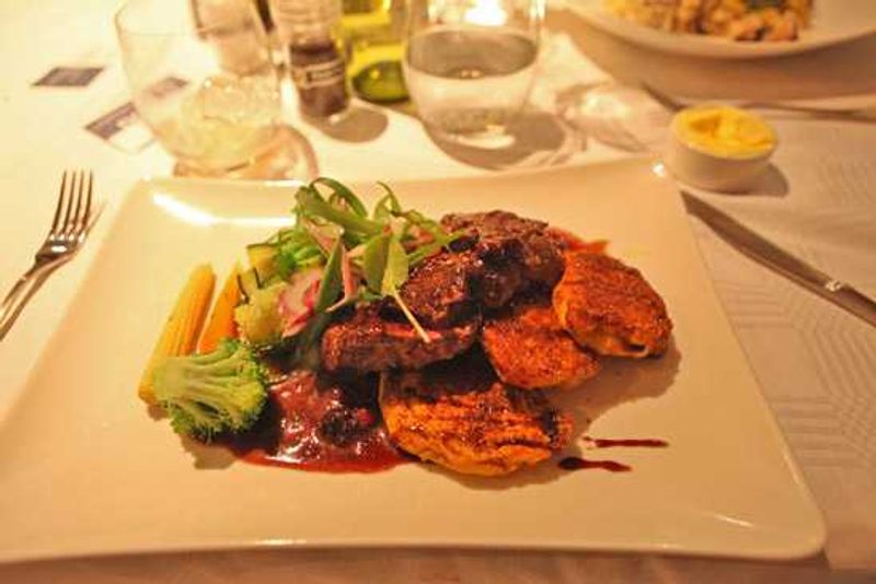 Whats On Eatery - Food