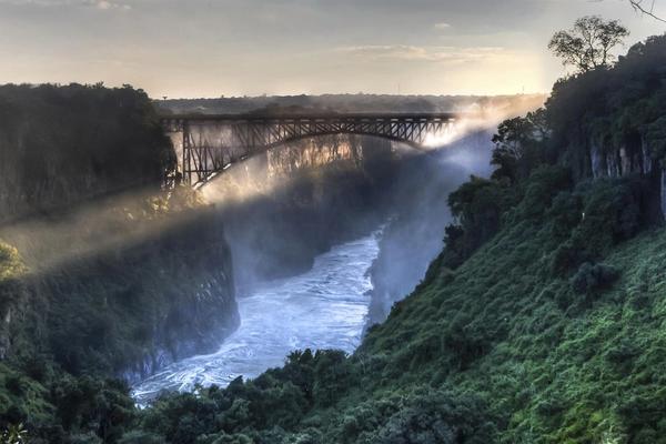 Cuándo encontrar agua en las cataratas Victoria