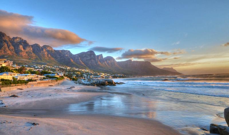 Plage de Camps Bay en fin de journée