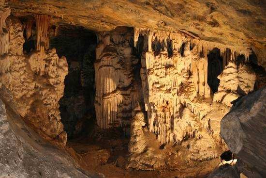 The majestic Cango Caves in Oudtshoorn